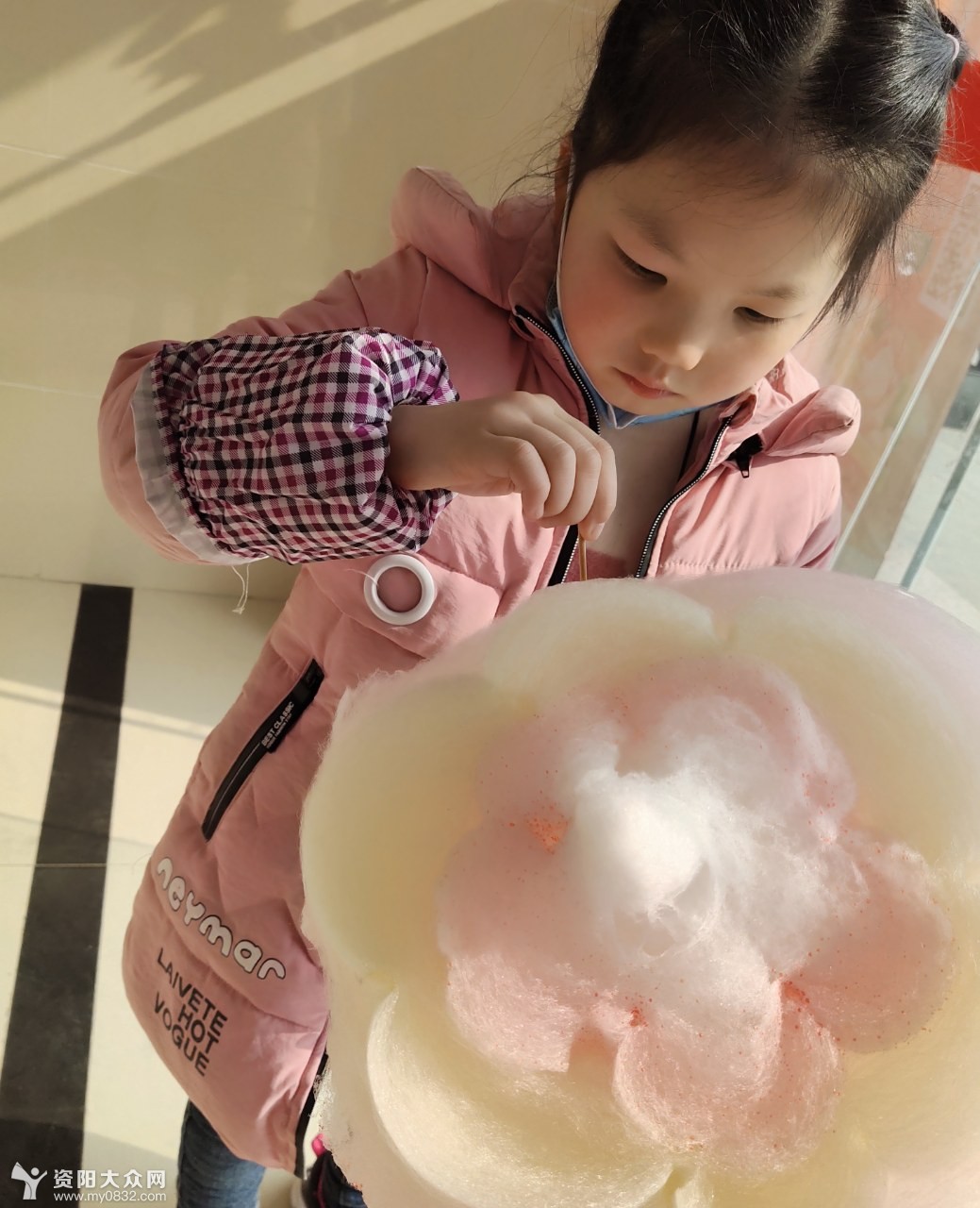 棉花糖, 童年独一无二的记忆! 软绵绵的入口即溶, 甜丝丝的回味无穷