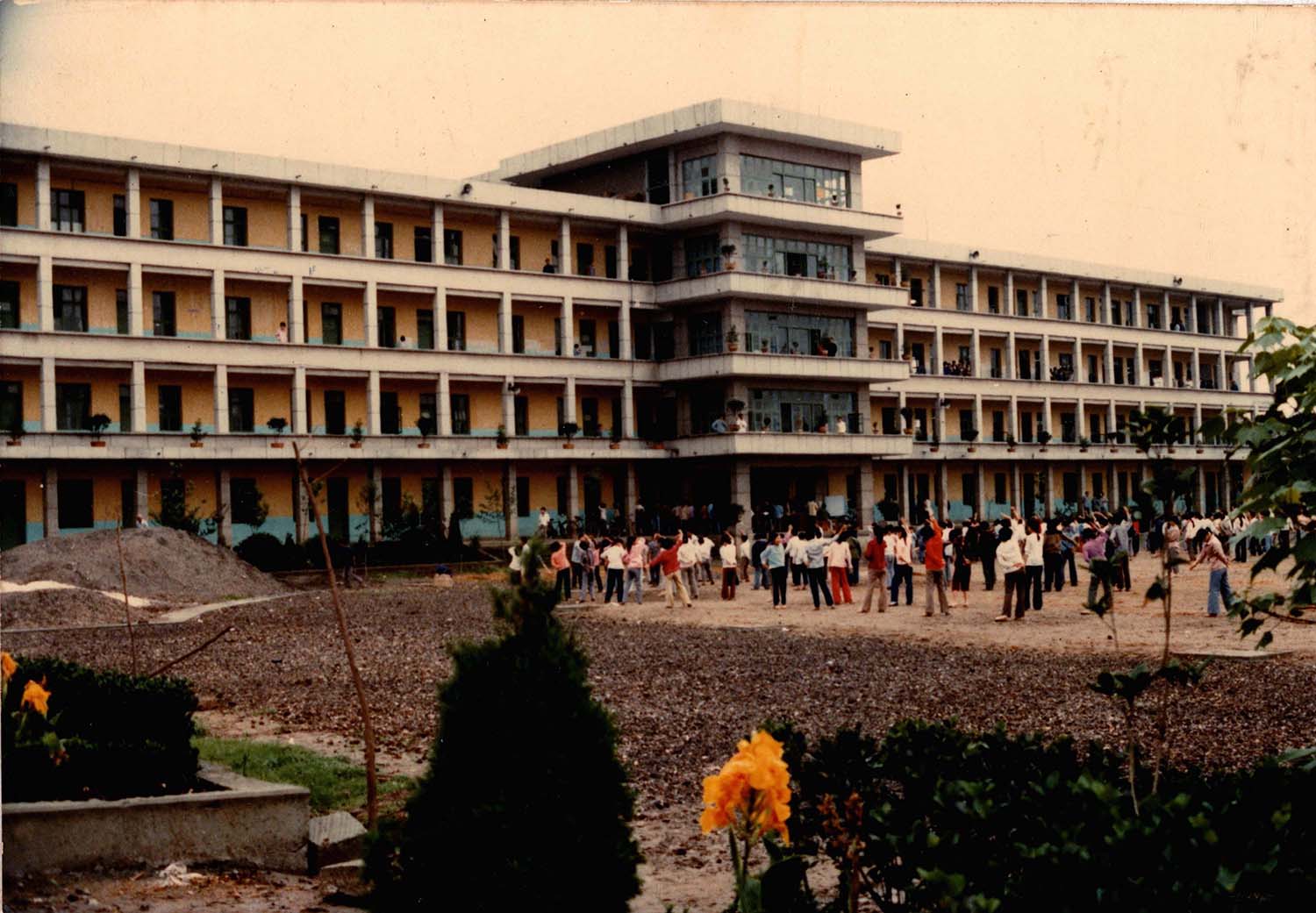 三十年前的学校图片图片