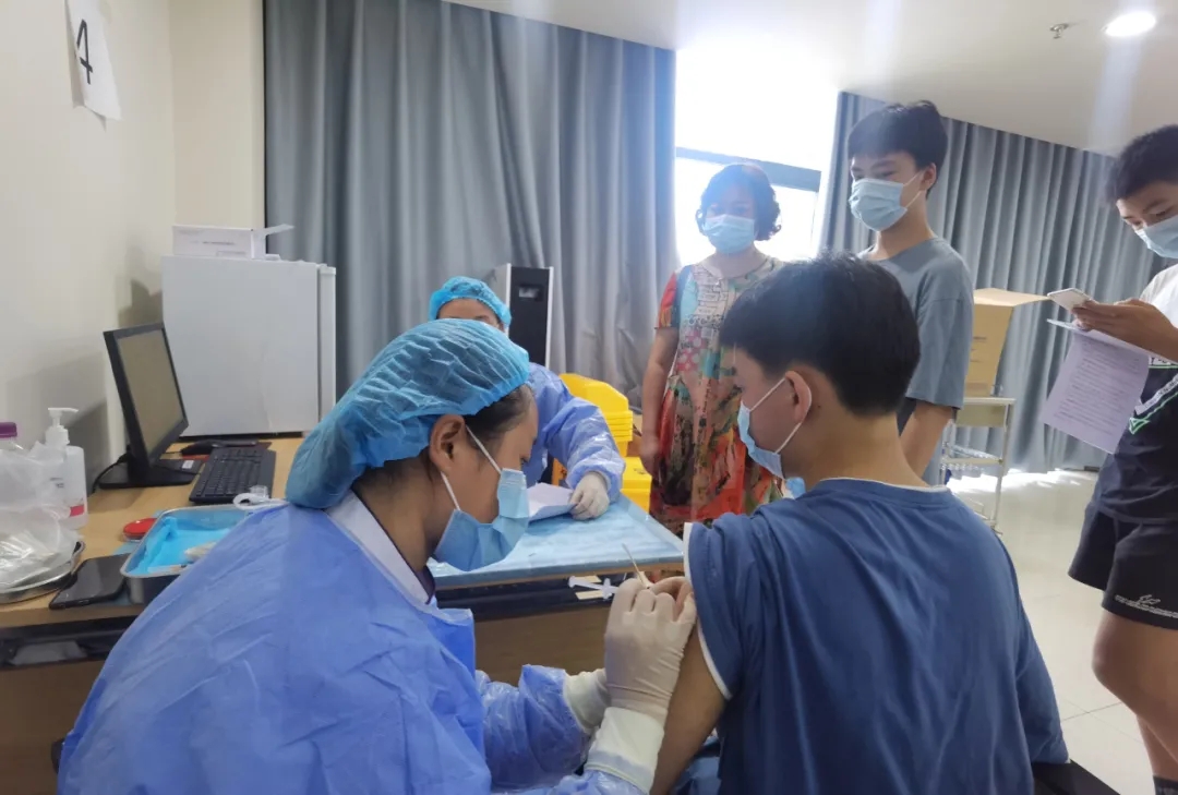 关于中国中医科学院眼科医院帮忙挂号陪同看病疫苗接种按时协助，全程不耽误的信息