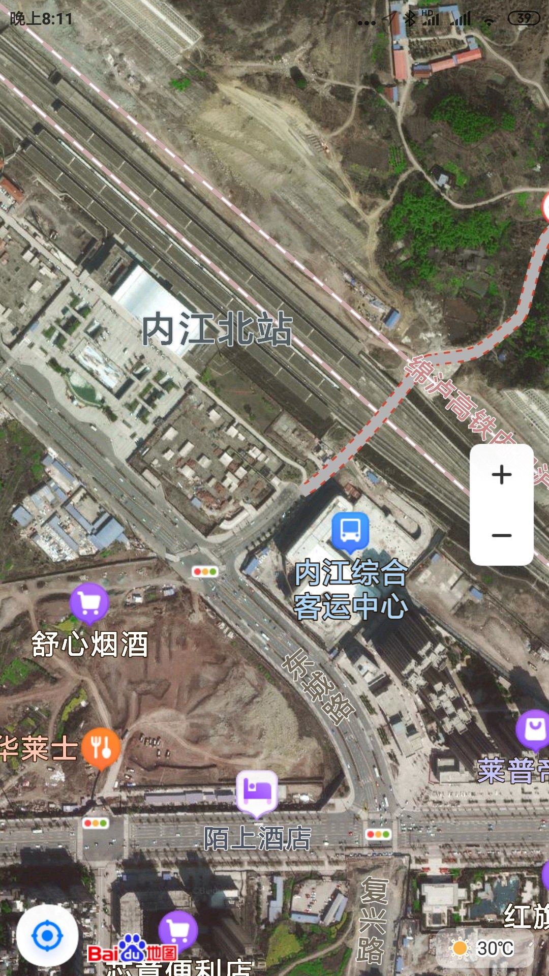 建在内江北站旁边的内江综合客运中心